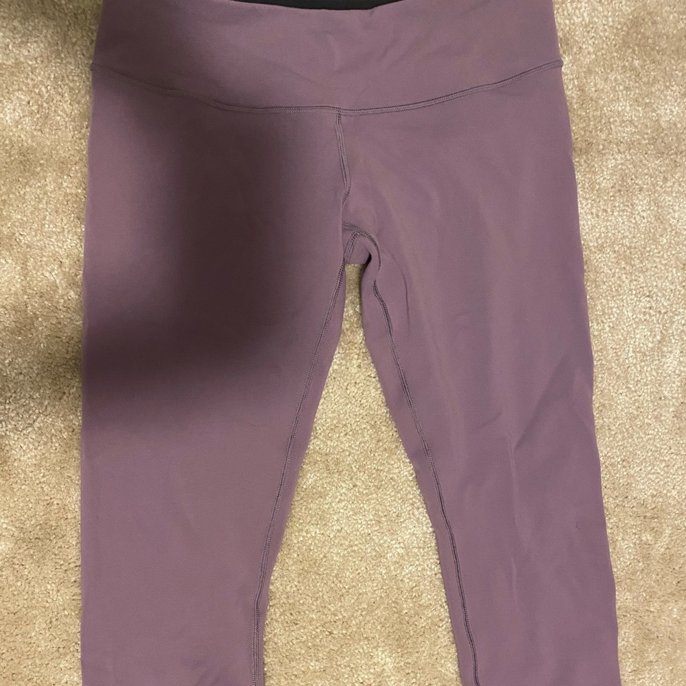 Purple lulu workout crops